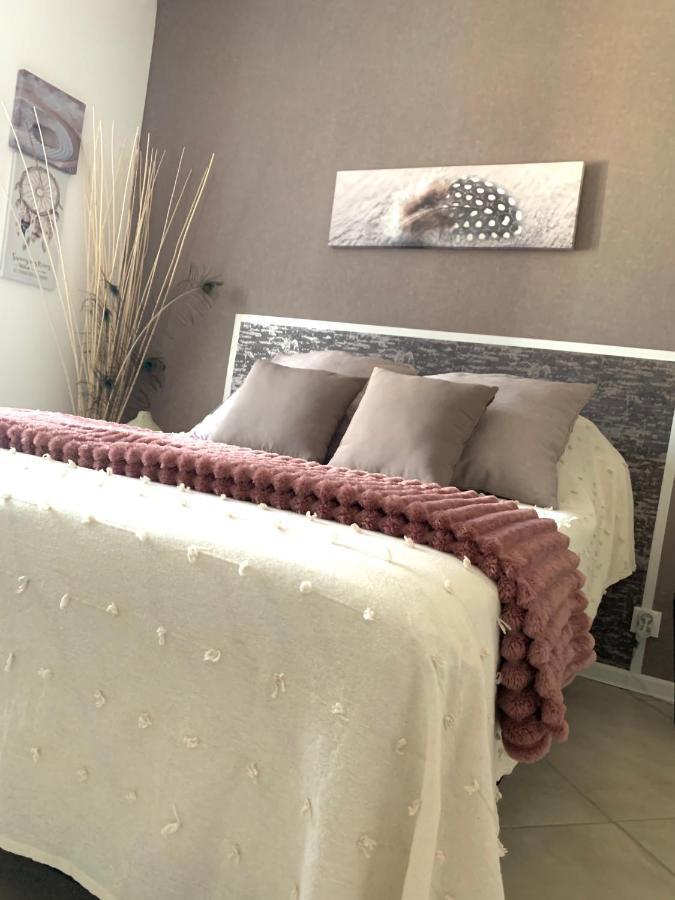 Haut De Villa Entre Mer Et Campagne Hyères Dış mekan fotoğraf