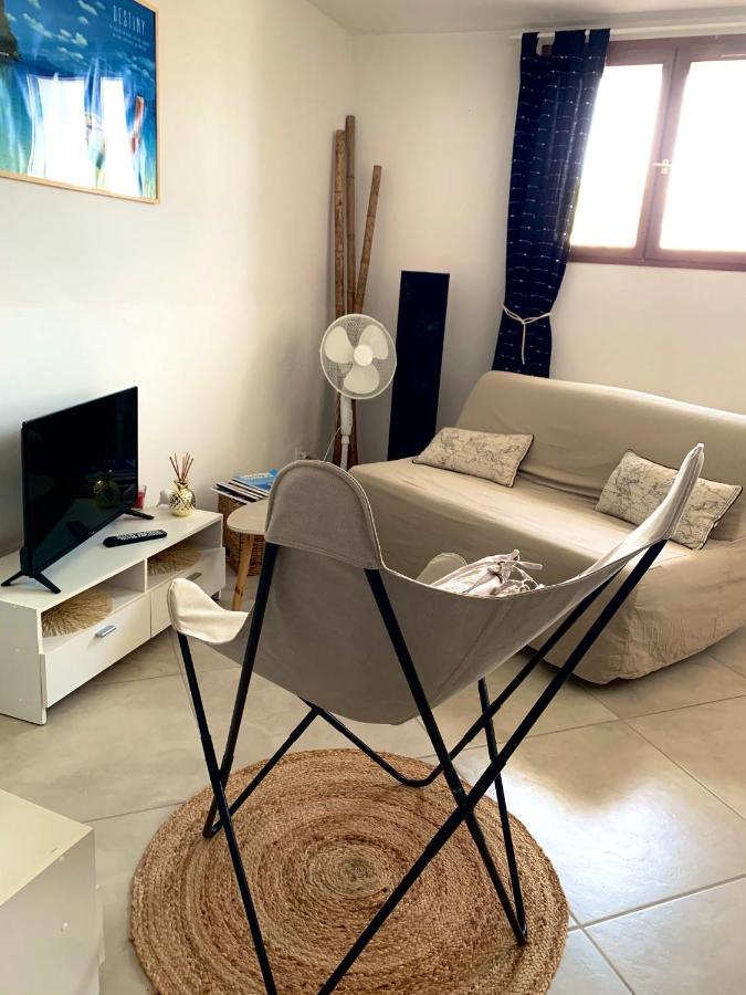 Haut De Villa Entre Mer Et Campagne Hyères Dış mekan fotoğraf
